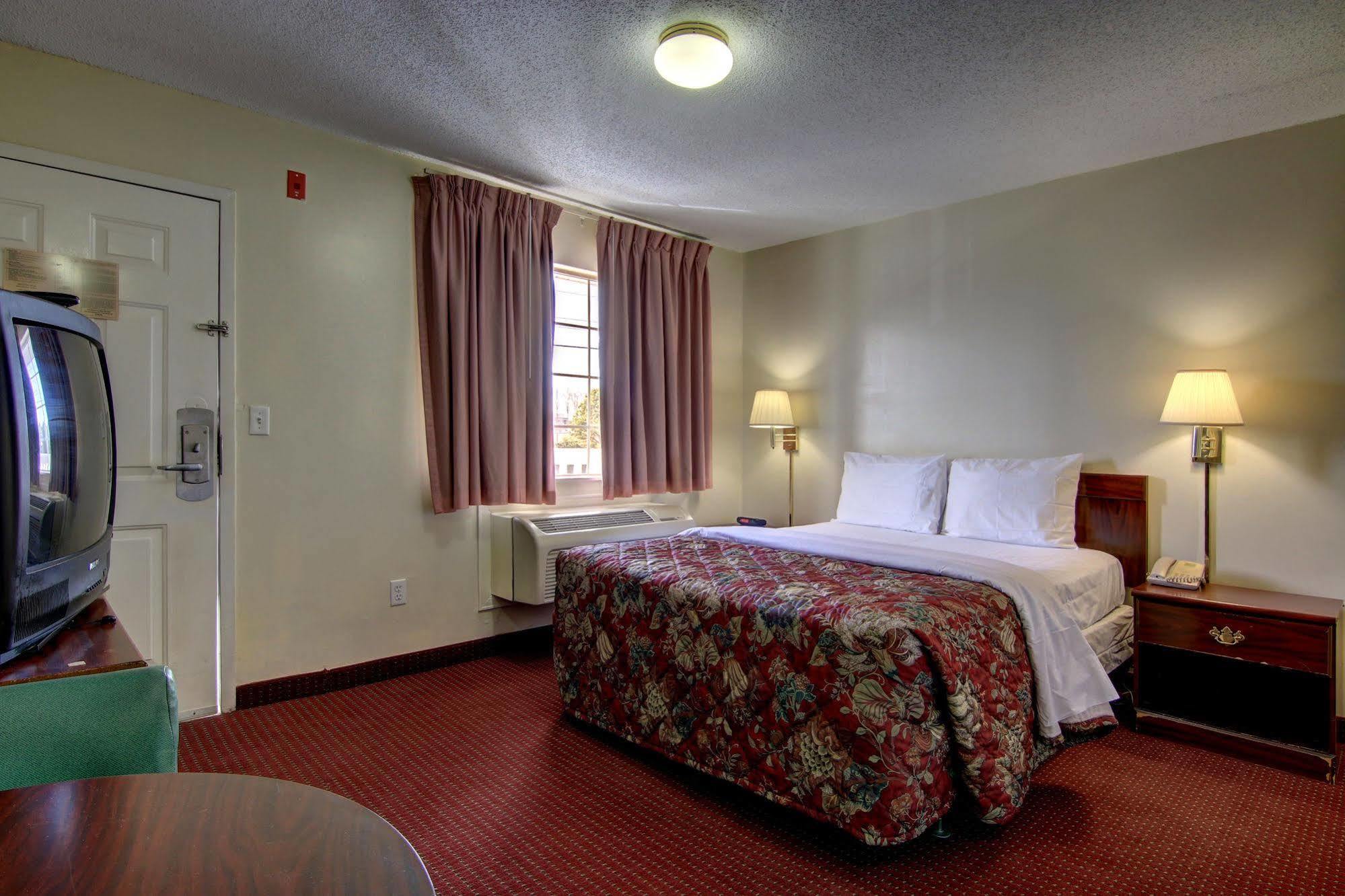 Intown Suites Extended Stay Atlanta Ga - Suwanee Buitenkant foto